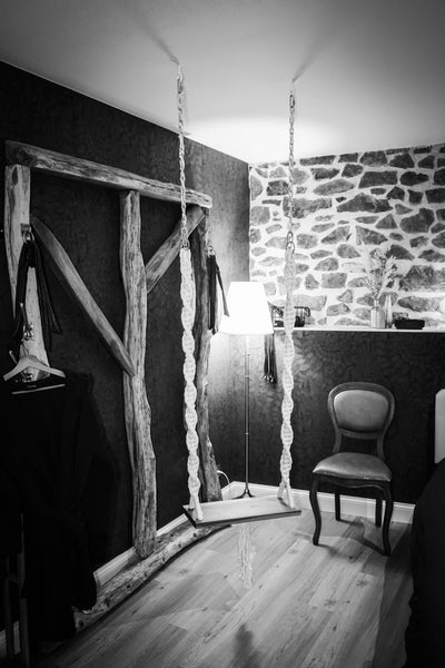 Location chambre avec Spa Jacuzzi privatif pour week end en amoureux Love’nSpa