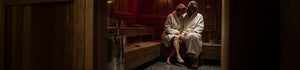 Guide d'achat complet pour sauna, affichant différents modèles et accessoires pour bien choisir et aménager son espace bien-être.
